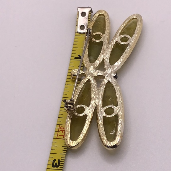 Cute Dragonfly Brooch - Picture 3 of 4